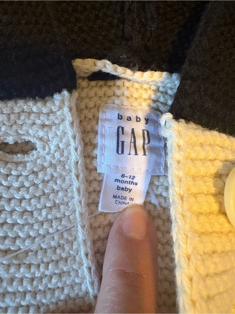 GAP baby 6-12 Months penguin hoodie knit and Cream Kids Sweater lot of 2